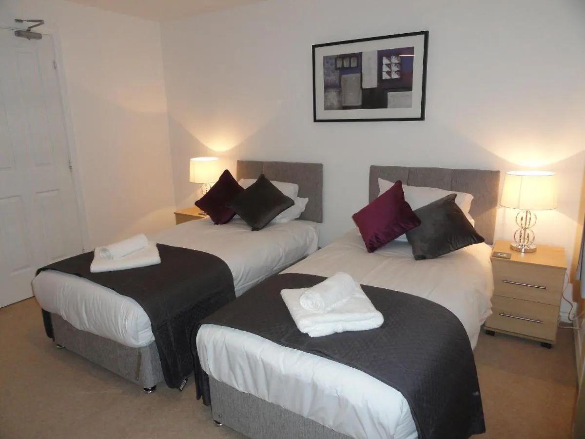 Redmarley House By Cliftonvalley Apartments Cheltenham