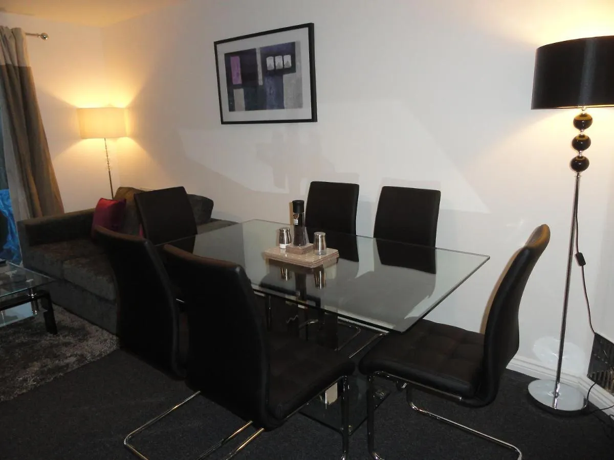 Redmarley House By Cliftonvalley Apartments Cheltenham Holiday home
